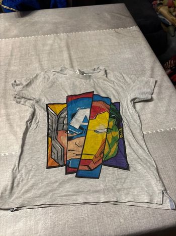 T shirt avenger 128 cm