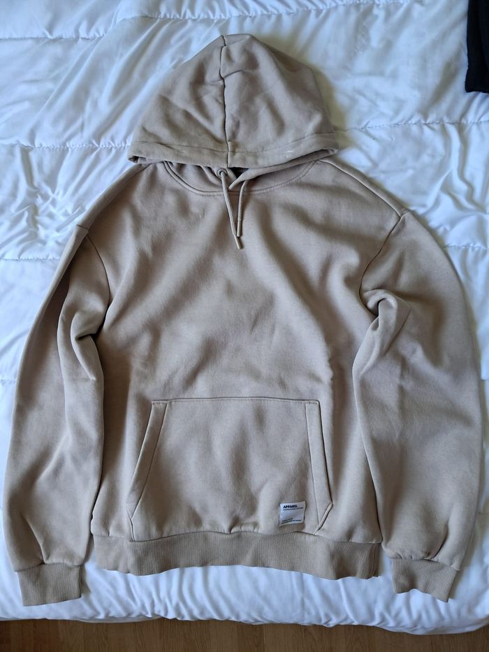Sweat beige à capuche XS ou 14 ans