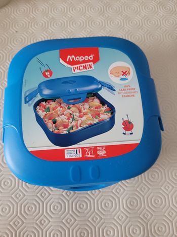 boîte à goûter bleu maped neuf (6e)