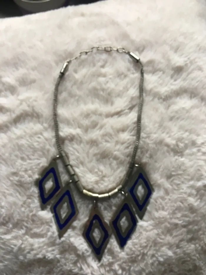 Collier - photo numéro 9