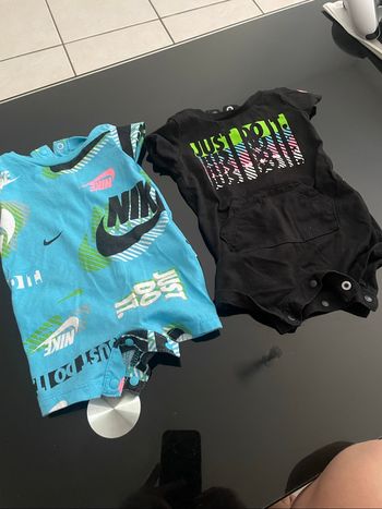 Barboteuses nike