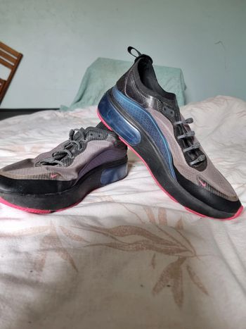 Baskets fuchsia laser noir Nike W Air Max Dia SE pour femme taille 41