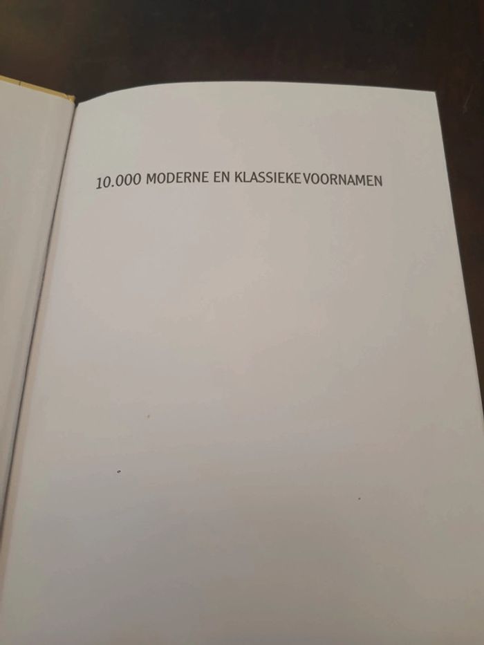 Boek 10.000 Moderne & Klassieke Voornamen - photo numéro 8