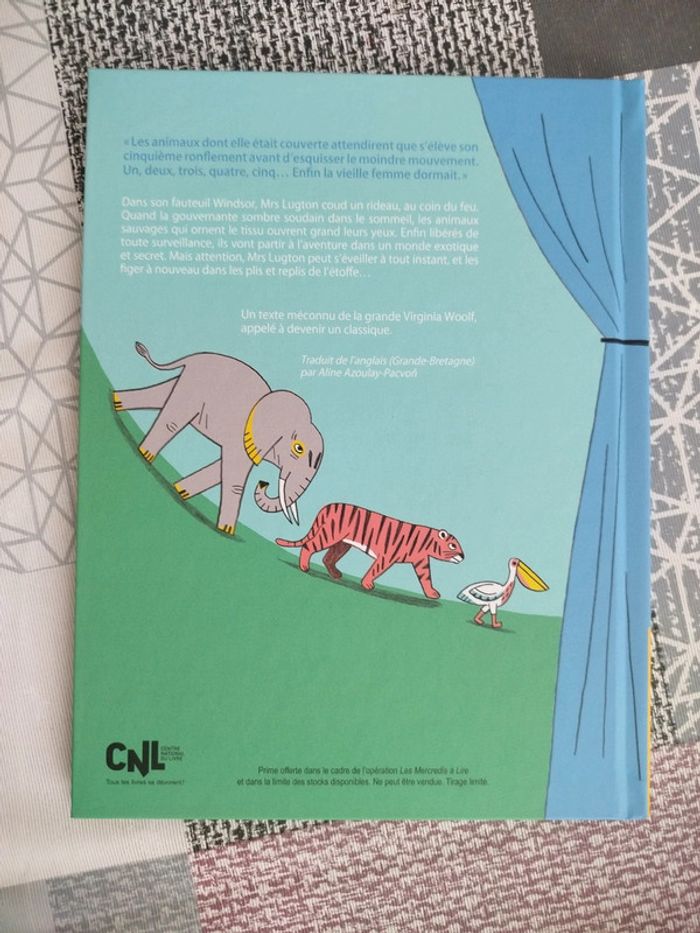 Livre le rideau de Mrs Lugton - photo numéro 5