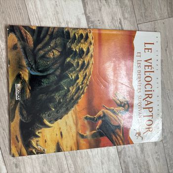 Livre velociraptor