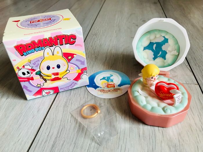 Pop Mart Pop Bean Romantic Ring Box - - photo numéro 2