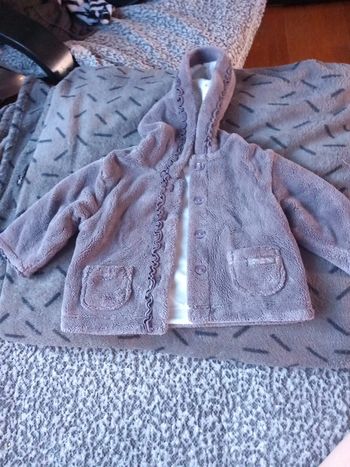 Veste ou gilet taille 62cm c&a