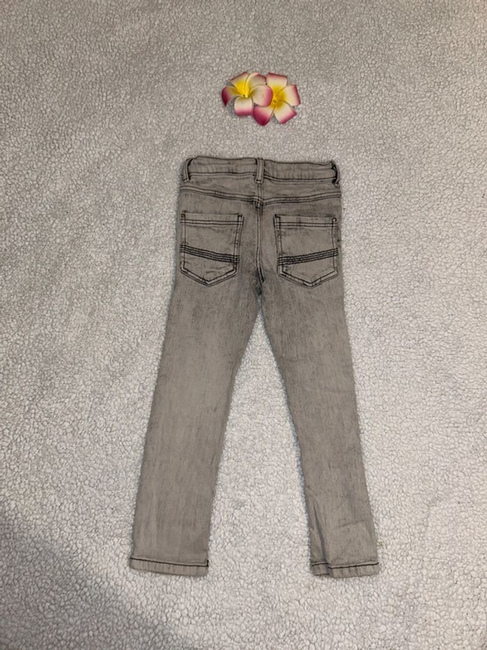 Jean gris - photo numéro 2