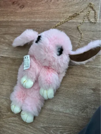 Sac peluche lapin bandouliere