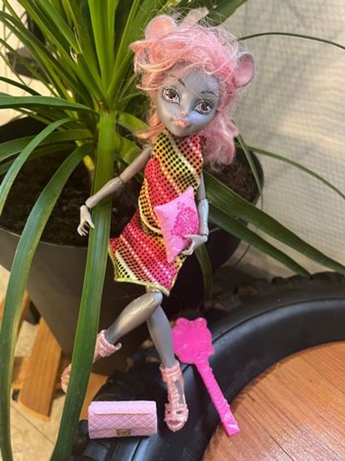 Madison mouse Monster high