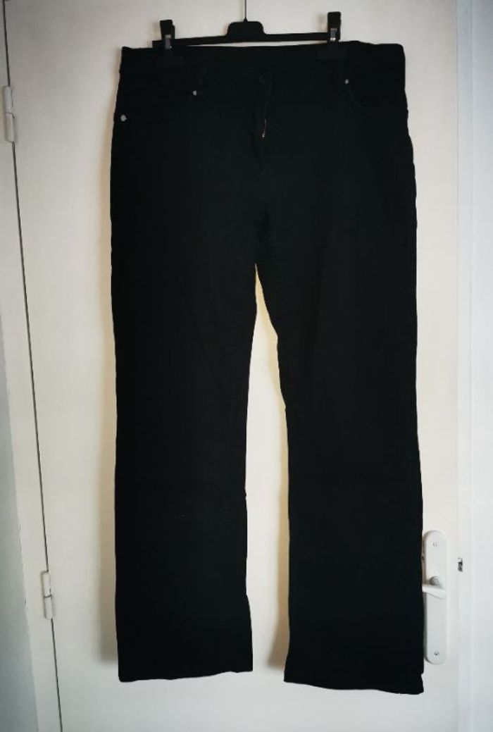 Jean droit noir