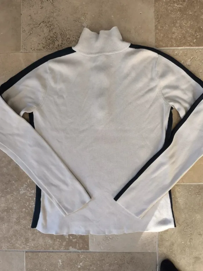 Pull 1/4 zippé tommy Hilfiger femme taille M selon mesures - absence d'étiquette, manche tachée - photo numéro 8