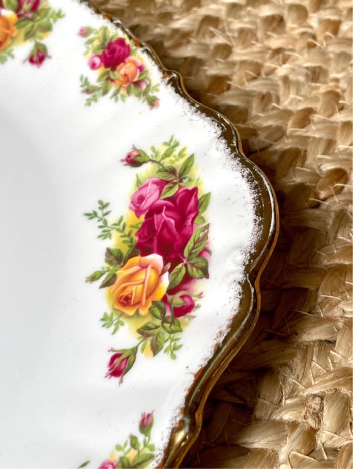 Grand plat Porcelaine Royal Albert - photo numéro 7