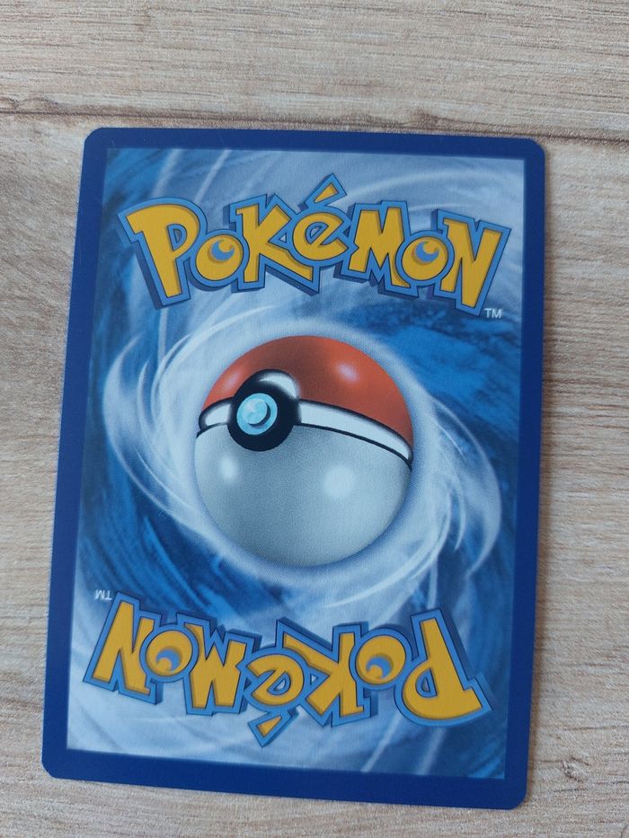 Carte pokemon Exagide V 126/185 Voltage éclatant - photo numéro 2