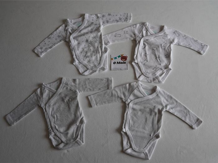 Lot Tex 0m Naissance : 1 Pyjama velours + 8 Bodies ML - photo numéro 3