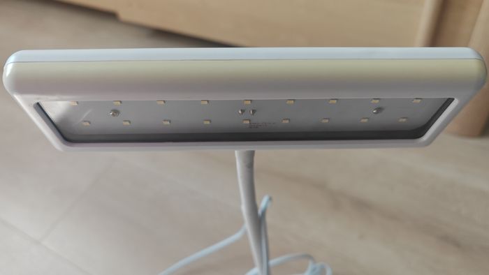 Lampe de table LED blanche - photo numéro 5
