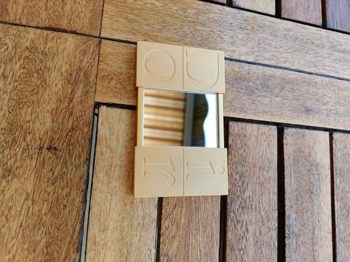 MIROIR DE POCHE DIOR ET SA PETITE POCHETTE MAQUILLAGE - photo numéro 3