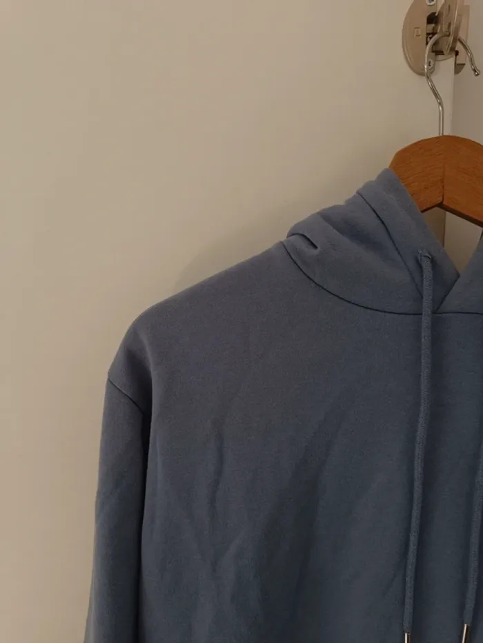 Sweat à capuche bleu