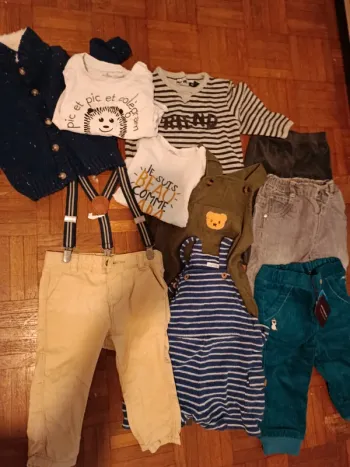 Lot vêtements 6/9 mois