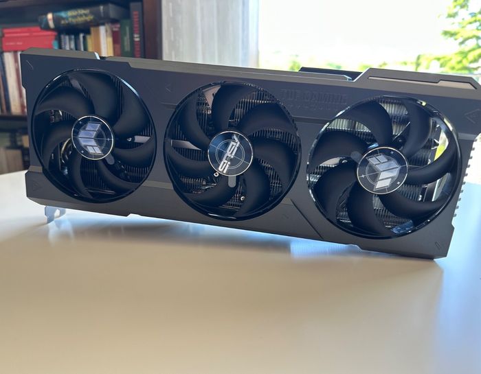 Asus tuf gaming GeForce RTX 4090 - photo numéro 4