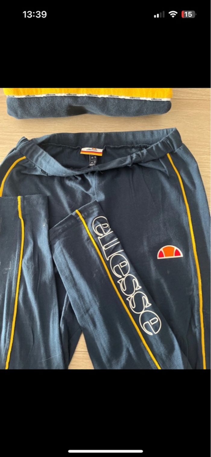 Ensemble de sport - photo numéro 2