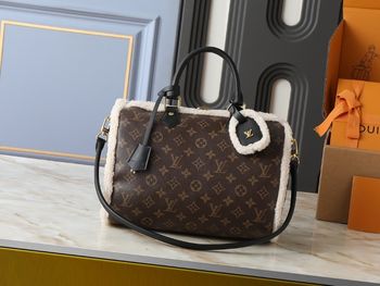 Louis Vuitton M26326