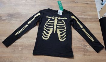 Tee-shirt squelette halloween