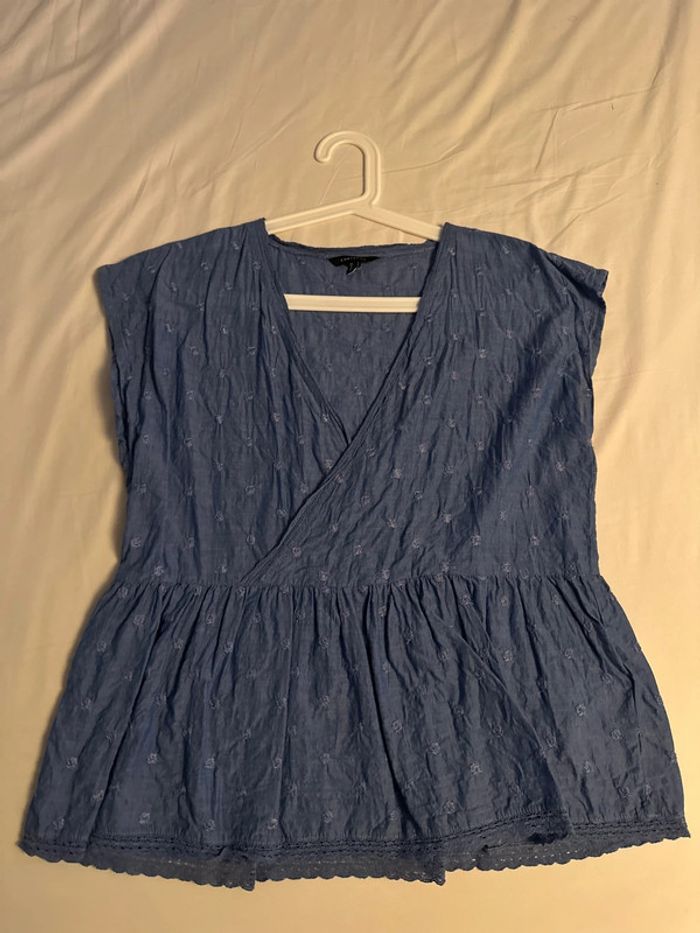 Blouse cache cœur Cortefiel manches très courtes