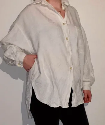 Chemise  longue  motif  blanc