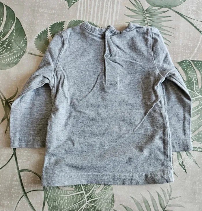 Lot 6 t-shirts manches longues taille 6 mois - photo numéro 9