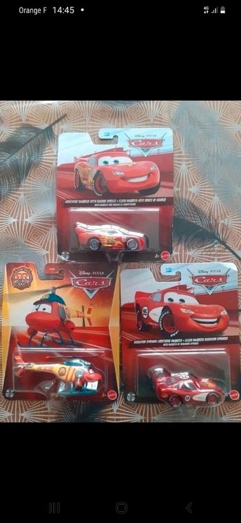 Lot de 3 voiture cars disney 