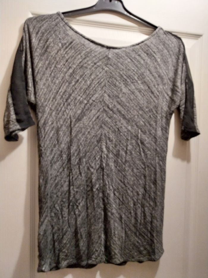 T-shirt femme - photo numéro 2