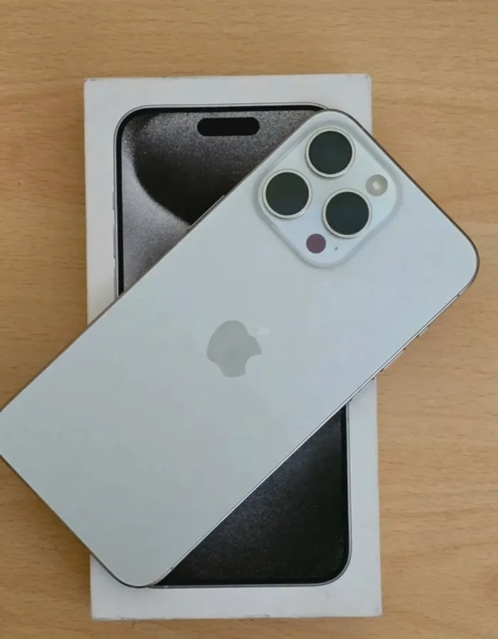 iPhone 15 pro Max
