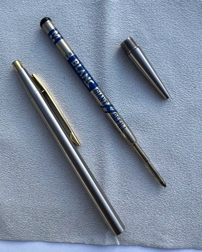 Stylo montblanc noblesse or titane