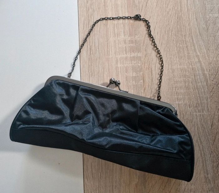 Magnifique pochette de soirée