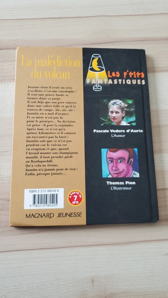 Livre La malédiction du volcan - photo numéro 4