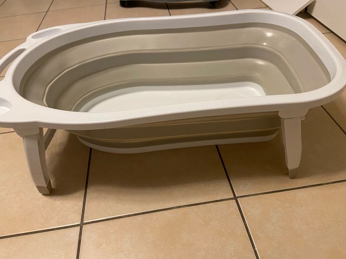 Baignoire bébé pliable + coussin