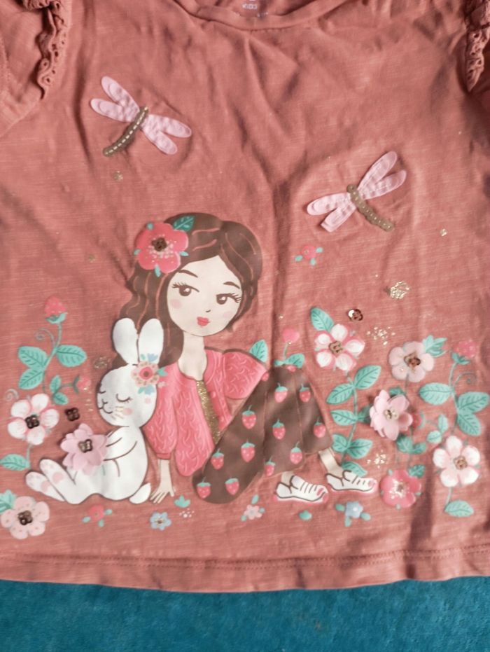 Tee shirt 4 ans - photo numéro 2