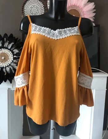 aut moutarde épaule découverte