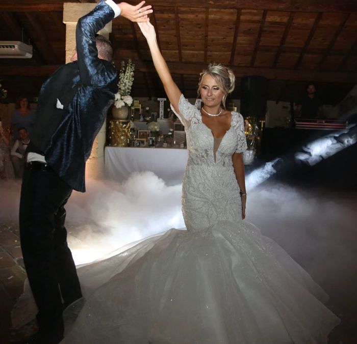 Robe de mariée sirène / princesse évasé en bas - photo numéro 20