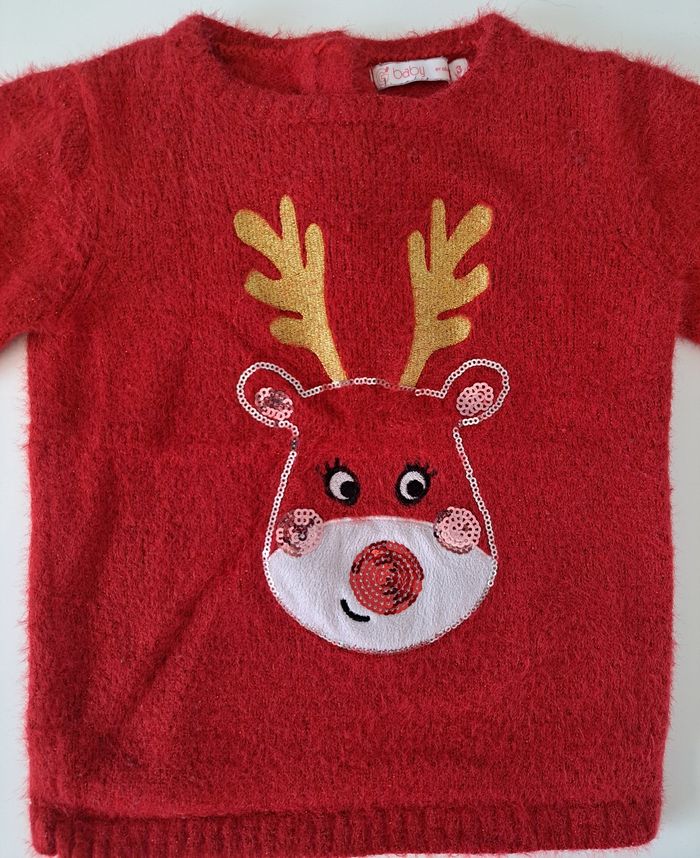 Joli pull de Noël fille 3 ans TBE - photo numéro 3