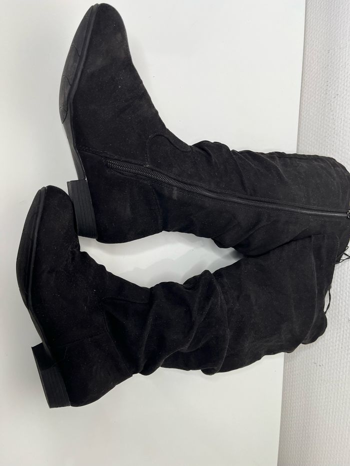 Bottes noires pointure 35 - photo numéro 4