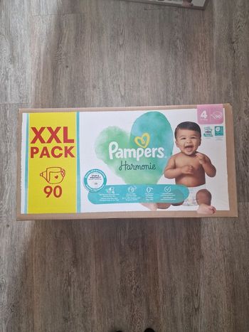 pampers harmonie taille 4 - 90 couches