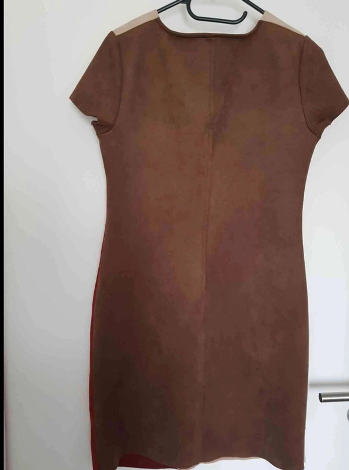 Robe style velour daim  taille  36 - photo numéro 4