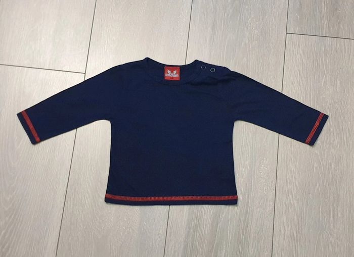 Maillot manche longue bleu.  Garçon 6 mois. Marque Devil child