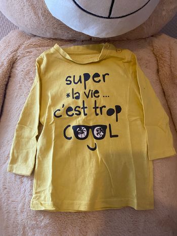 T-shirt