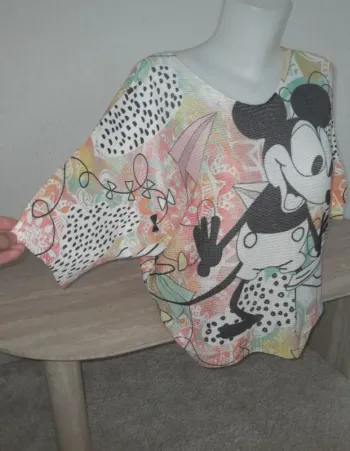 Pull en maille avec motif Mickey Mouse coloré taille unique