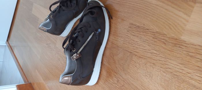 bakets adultes pointure 39