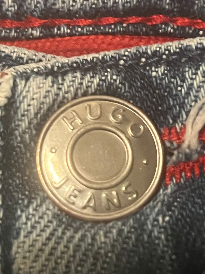 Jean Hugo boss - photo numéro 10