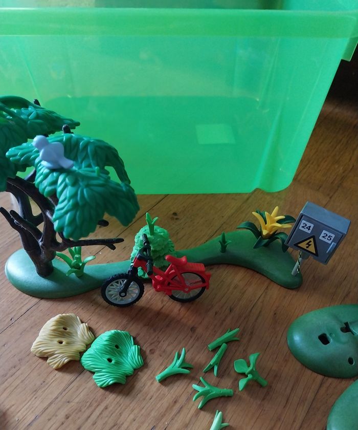 Lot playmobil. - photo numéro 4